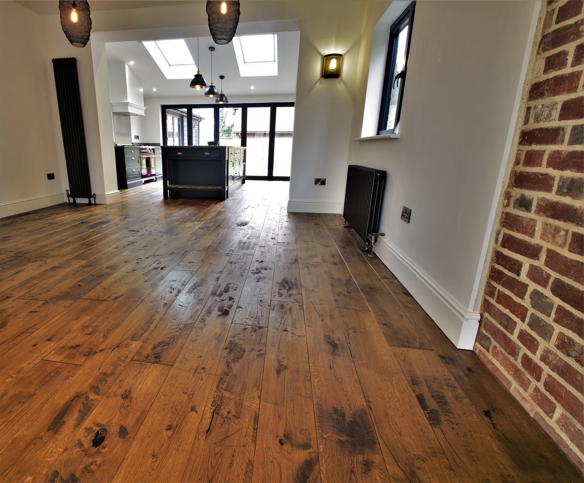 Distressed flooring